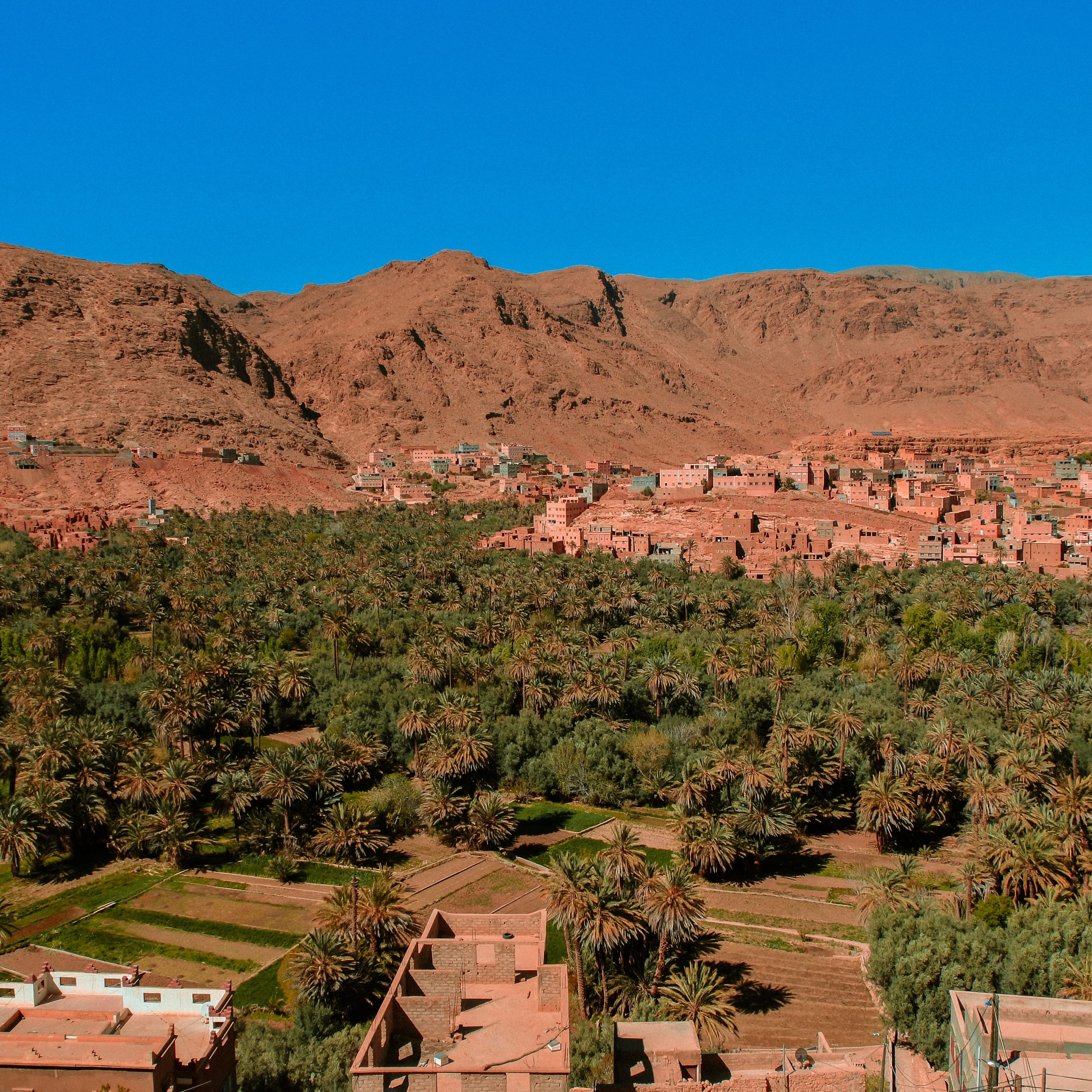 Day 1 : From Marrakech to the Atlas Mountains, Ait Ben Haddou, Ouarzazate and the Dades Gorge